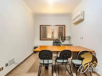 Padrão Jardim Paulista 920m² 06 Dormitórios 06 Suítes 10 Vagas