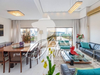 Equipage Cidade Monções 759m² 03 Dormitórios 03 Suítes 4 Vagas