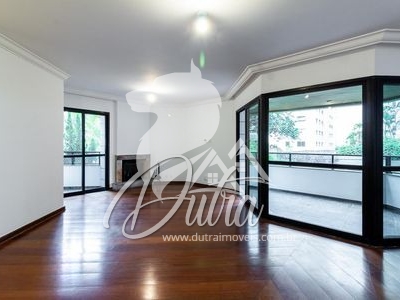 Quinta de Cascais Vila Uberabinha 208m² 04 Dormitórios 02 Suítes 2 Vagas