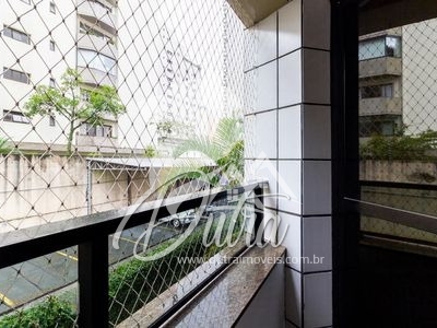 Quinta de Cascais Vila Uberabinha 208m² 04 Dormitórios 02 Suítes 2 Vagas