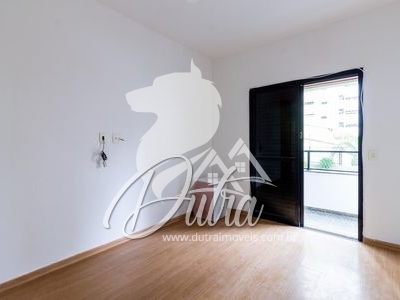 Quinta de Cascais Vila Uberabinha 208m² 04 Dormitórios 02 Suítes 2 Vagas