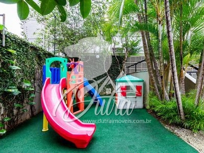 Quinta de Cascais Vila Uberabinha 208m² 04 Dormitórios 02 Suítes 2 Vagas