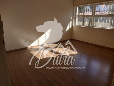 Casa Na Vila Nova Conceição  750 m² 5 Dormitórios 1 suíte 7 Vagas Edícula nos fundos