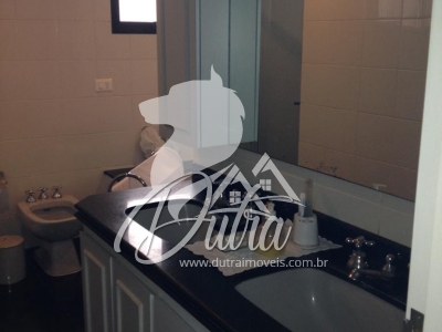 Benny Godman Pompéia 180m² 03 Dormitórios 03 Suítes 3 Vagas