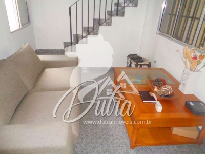 Casa de Vila Pinheiros 220m² 06 Dormitórios 03 Suítes 4 Vagas