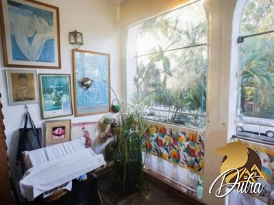 Padrão Jardim Luzitânia 306m² 04 Dormitórios 02 Suítes 6 Vagas