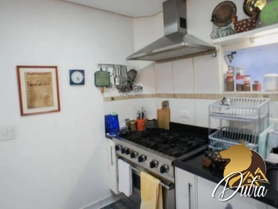 Padrão Jardim Luzitânia 306m² 04 Dormitórios 02 Suítes 6 Vagas