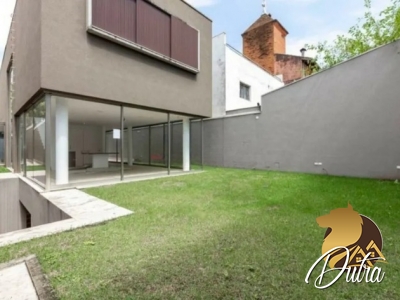 Padrão Jardim Luzitânia 513m² 03 Dormitórios 03 Suítes 8 Vagas