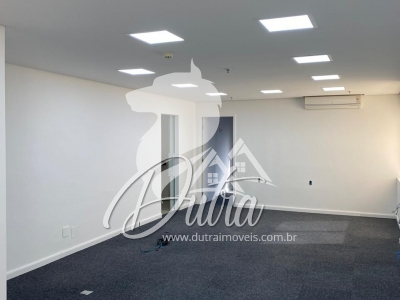 Conjunto Comercial/Sala Itaim Bibi 221m² 3 Vagas