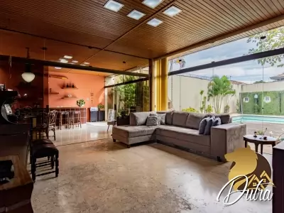 Padrão Planalto Paulista 380m² 03 Dormitórios 01 Suítes 6 Vagas