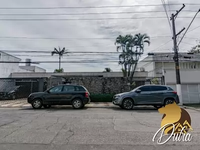 Padrão Planalto Paulista 380m² 03 Dormitórios 01 Suítes 6 Vagas