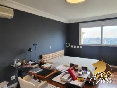 Edificio praça villa lobos Pinheiros 530m² 05 Dormitórios 04 Suítes 6 Vagas