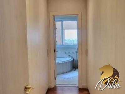 Edificio praça villa lobos Pinheiros 530m² 05 Dormitórios 04 Suítes 6 Vagas