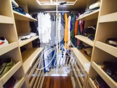 FLORES DO CAMPO Jardim luzitania 235m² 04 Dormitórios 02 Suítes 4 Vagas