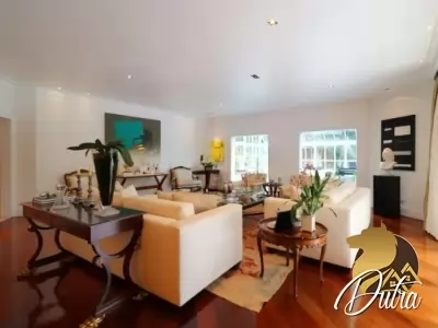 Padrão Santo Amaro 736m² 04 Dormitórios 04 Suítes 6 Vagas