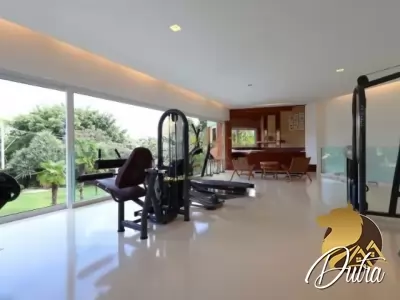 Padrão Santo Amaro 736m² 04 Dormitórios 04 Suítes 6 Vagas