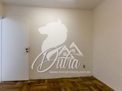 Casa Comercial Vila Nova Conceição 240m² 01 Dormitórios 01 Suítes 4 Vagas