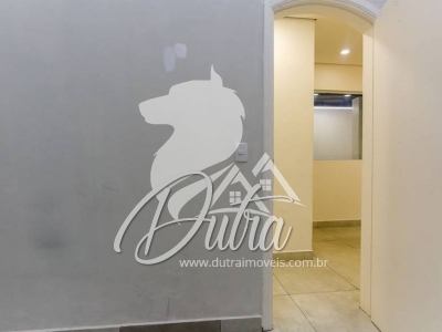 Casa Comercial Vila Nova Conceição 240m² 01 Dormitórios 01 Suítes 4 Vagas