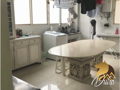 Condomínio Paola Jardim Paulista 382m² 04 Dormitórios 03 Suítes 2 Vagas