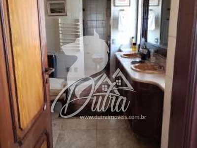 Sabuji Jardim Europa Cobertura Triplex 604 m² 4 Suítes 4 Vagas