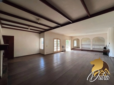 Casa de Vila Jardim Riviera 450m² 03 Dormitórios 03 Suítes 4 Vagas