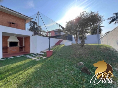 Casa de Vila Jardim Riviera 450m² 03 Dormitórios 03 Suítes 4 Vagas