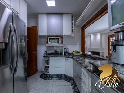 Los Alamos Chácara Monte Alegre 456m² 04 Dormitórios 02 Suítes 4 Vagas