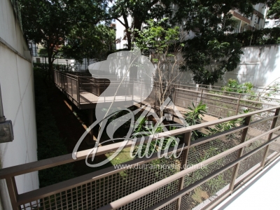 Authentique Campo Belo 192 m²  3 suítes 4 vagas Andar alto