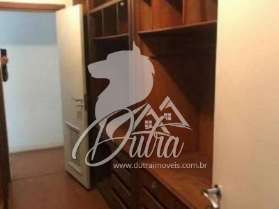 Luciana Itaim Bibi 226m² 04 Dormitórios 02 Suítes 2 Vagas