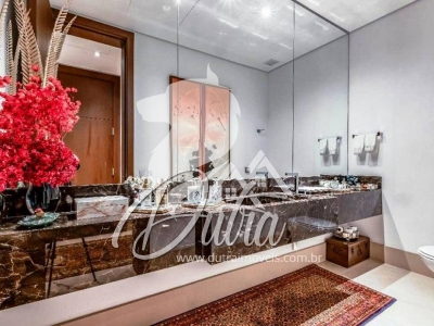 DOLCE VILLA Jardim Europa 1250m² 06 Dormitórios 05 Suítes 12 Vagas
