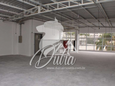 Prédio Inteiro Vila Sofia 930m² 15 Vagas