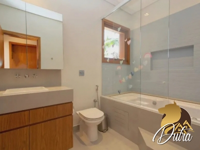 Padrão Jardim Paulistano 250m² 03 Dormitórios 01 Suítes 2 Vagas