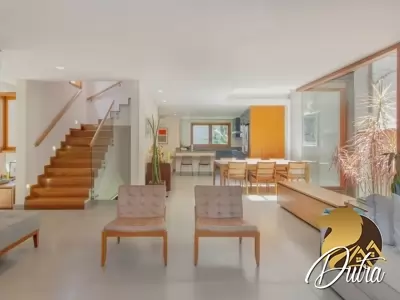 Padrão Jardim Paulistano 250m² 03 Dormitórios 01 Suítes 2 Vagas