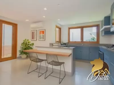 Padrão Jardim Paulistano 250m² 03 Dormitórios 01 Suítes 2 Vagas