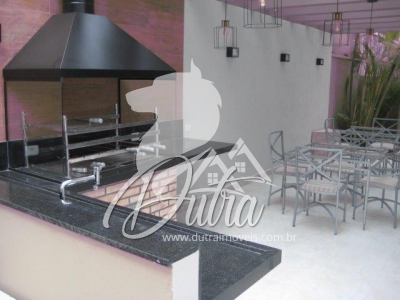 Quinta de Cascais Vila Uberabinha 208m² 04 Dormitórios 02 Suítes 2 Vagas