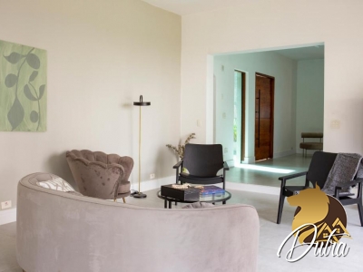 Casa de Vila Jardim Morumbi 695m² 05 Dormitórios 04 Suítes 10 Vagas