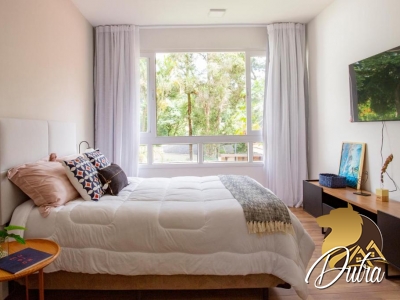 Casa de Vila Jardim Morumbi 695m² 05 Dormitórios 04 Suítes 10 Vagas