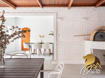 Casa de Vila Jardim Morumbi 695m² 05 Dormitórios 04 Suítes 10 Vagas