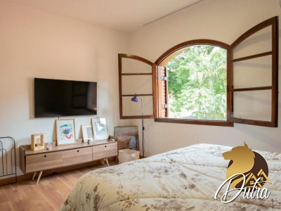 Casa de Vila Jardim Morumbi 695m² 05 Dormitórios 04 Suítes 10 Vagas