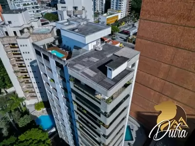 Castel de Ravena Campo Belo 446m² 05 Dormitórios 05 Suítes 4 Vagas