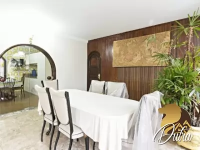 Casa de Vila Jardim Guedala 600m² 04 Dormitórios 04 Suítes 5 Vagas