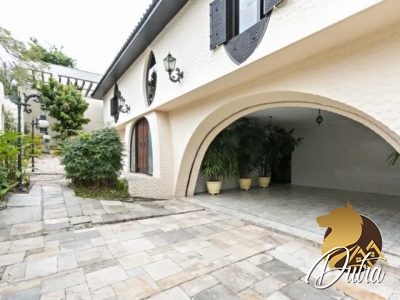 Casa de Vila Jardim Guedala 600m² 04 Dormitórios 04 Suítes 5 Vagas