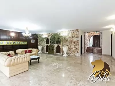 Casa de Vila Jardim Guedala 600m² 04 Dormitórios 04 Suítes 5 Vagas