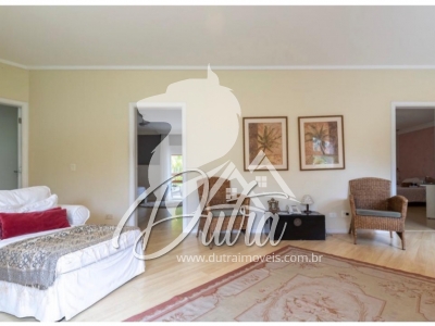 condominio vila verde Jardim Cordeiro 625m² 04 Dormitórios 04 Suítes 5 Vagas