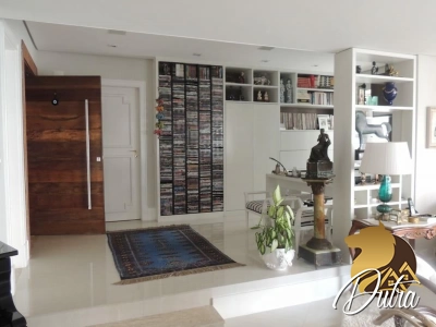 Sant' Angelo Campo Belo 260m² 03 Dormitórios 03 Suítes 3 Vagas