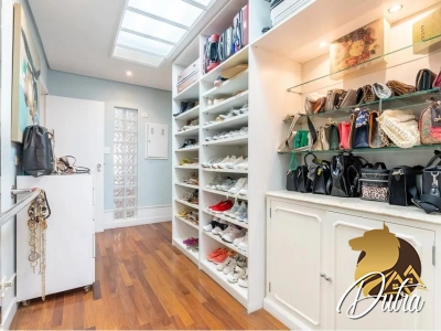 Mont Saint Michel Indianópolis 288m² 04 Dormitórios 04 Suítes 4 Vagas