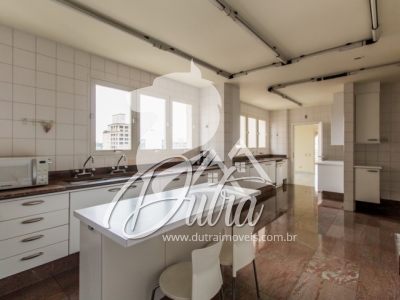 San Marino Jardim Paulistano 513m² 4 Suítes 6 Vagas