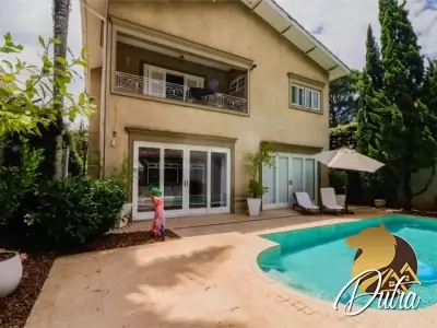 Padrão Alto de Pinheiros 400m² 04 Dormitórios 03 Suítes 3 Vagas