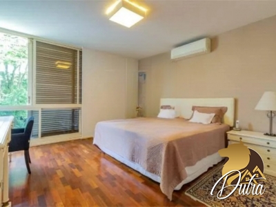 Padrão Jardim Luzitânia 453m² 05 Dormitórios 02 Suítes 6 Vagas