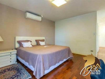 Padrão Jardim Luzitânia 453m² 05 Dormitórios 02 Suítes 6 Vagas